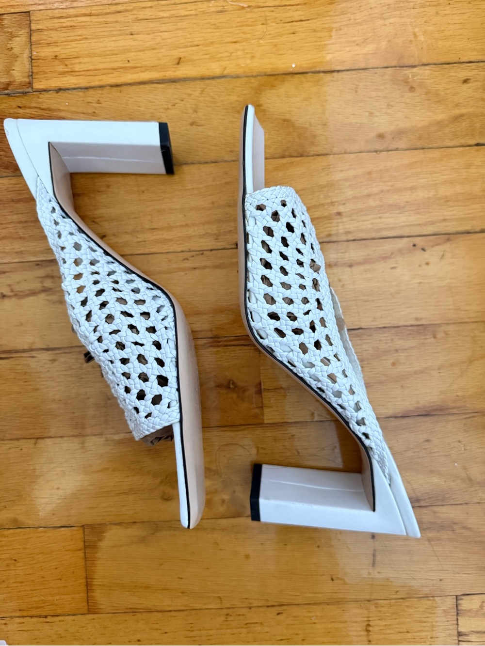 WANDLER ISA MULE WHITE LEATHER SIZE 40